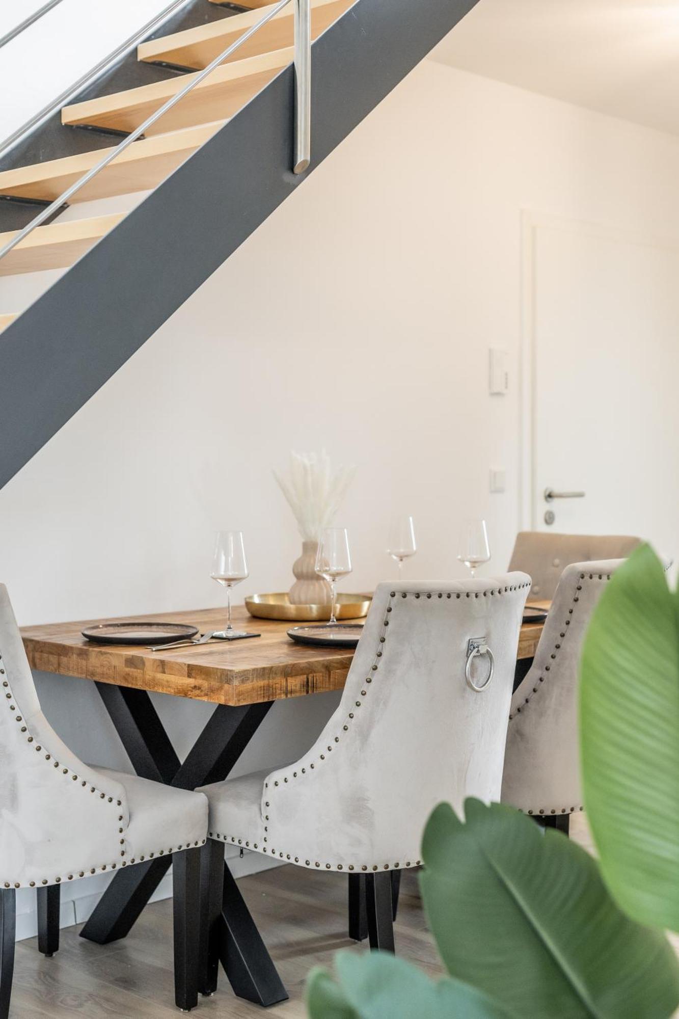 Roof-suite 01 I Aufzug I Bbq I Wifi I Balkon I Tv